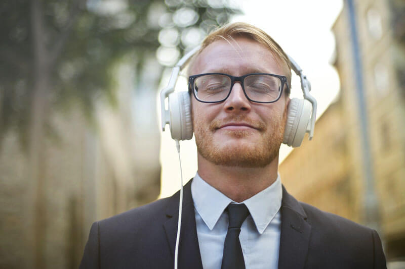 how to make audio guide system
